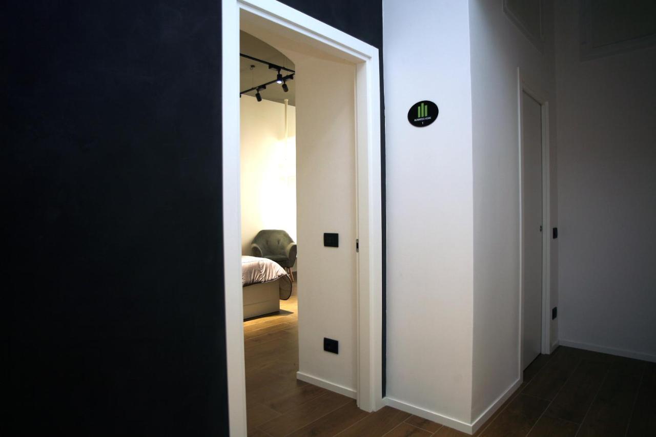Business Home Via Isonzo B&B Foggia Exterior photo